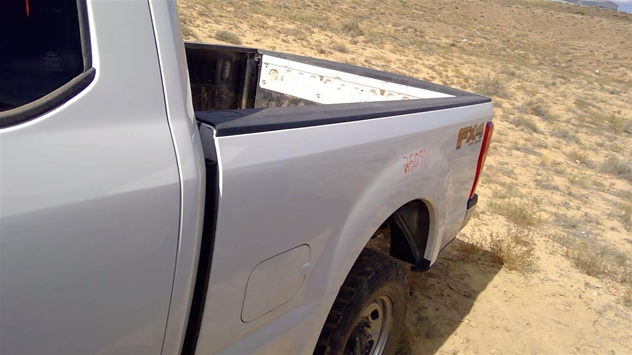 https://f005.backblazeb2.com/file/img-partshotlines-com/Inventory/SW52/Vehicle/19990_12.jpg