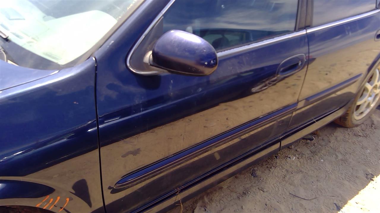 https://f005.backblazeb2.com/file/img-partshotlines-com/Inventory/SW52/Vehicle/19997_09.jpg