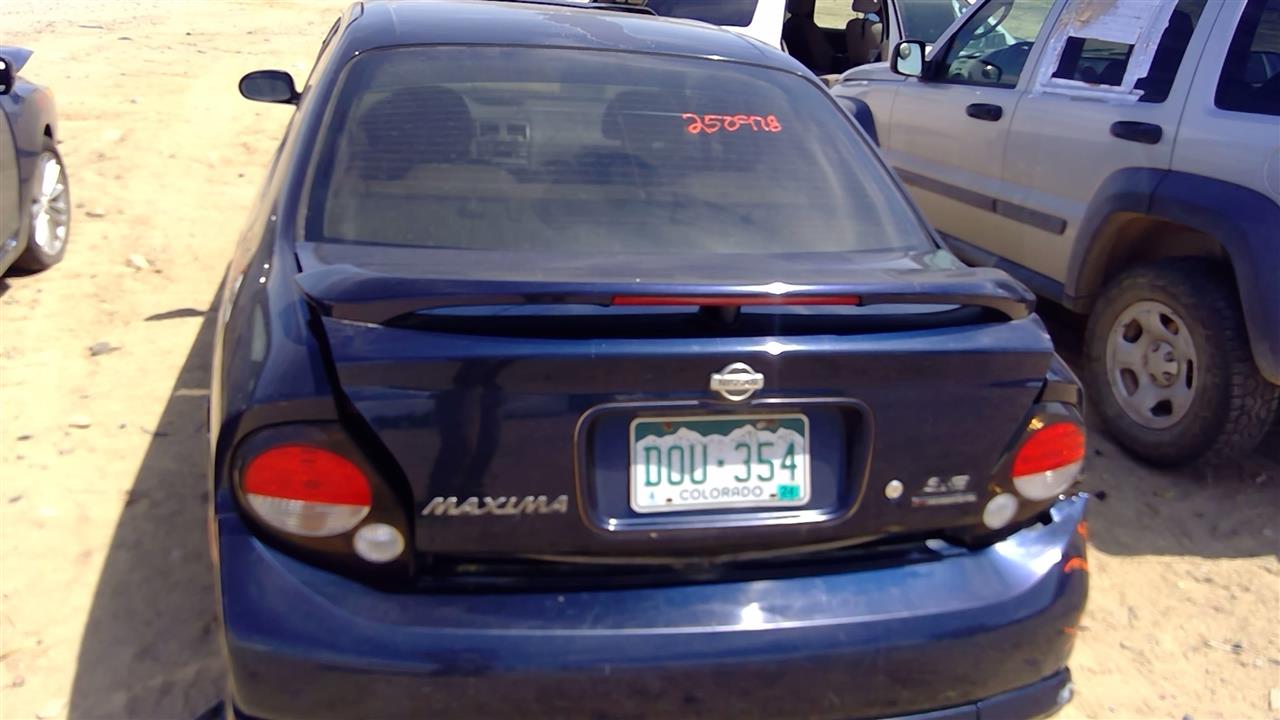 https://f005.backblazeb2.com/file/img-partshotlines-com/Inventory/SW52/Vehicle/19997_13.jpg