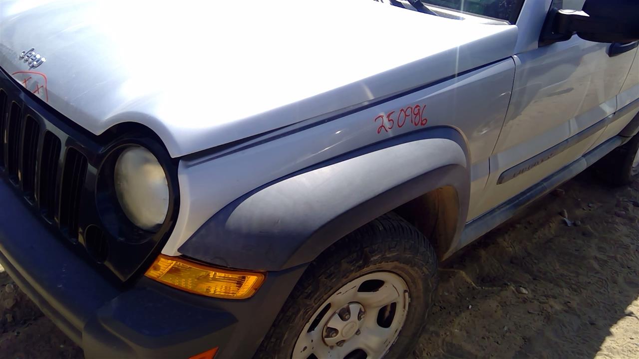 https://f005.backblazeb2.com/file/img-partshotlines-com/Inventory/SW52/Vehicle/20005_08.jpg