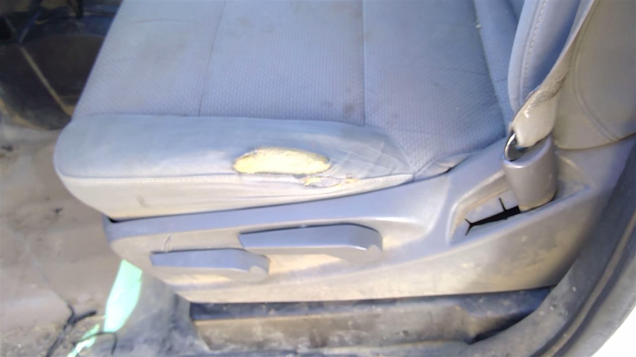https://f005.backblazeb2.com/file/img-partshotlines-com/Inventory/SW52/Vehicle/20006_03.jpg