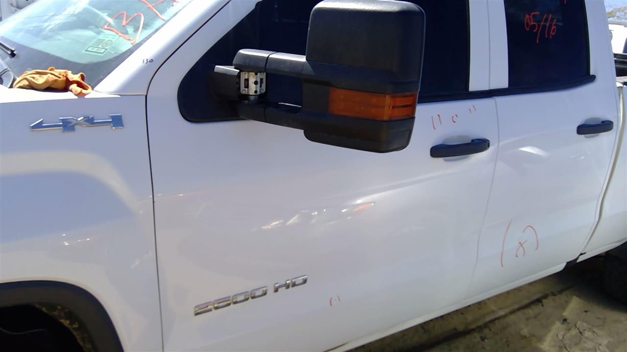 https://f005.backblazeb2.com/file/img-partshotlines-com/Inventory/SW52/Vehicle/20006_11.jpg