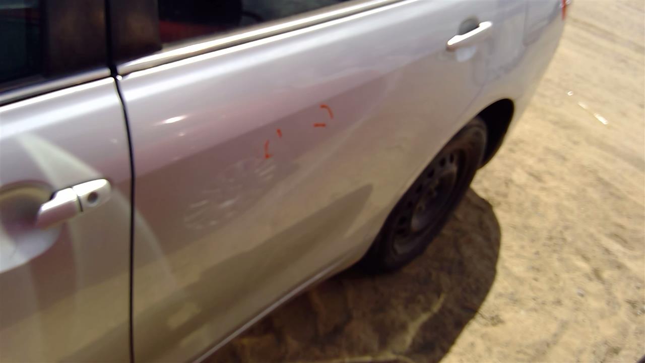 https://f005.backblazeb2.com/file/img-partshotlines-com/Inventory/SW52/Vehicle/20012_12.jpg