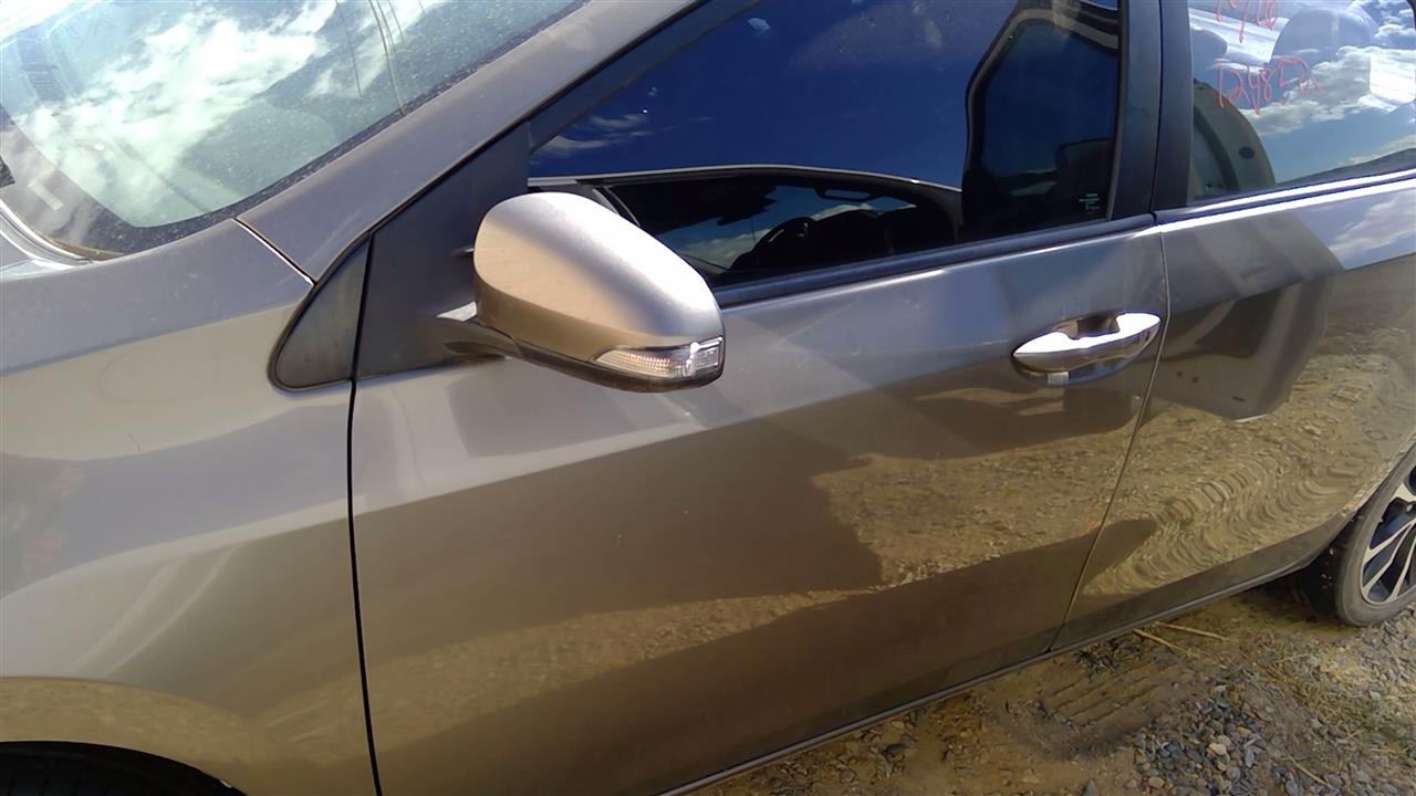 https://f005.backblazeb2.com/file/img-partshotlines-com/Inventory/SW52/Vehicle/20022_12.jpg