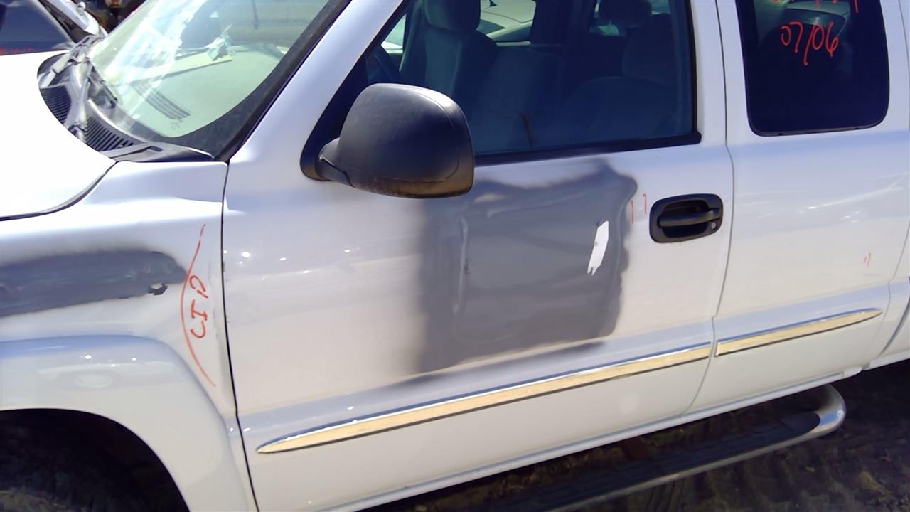 https://f005.backblazeb2.com/file/img-partshotlines-com/Inventory/SW52/Vehicle/20025_11.jpg