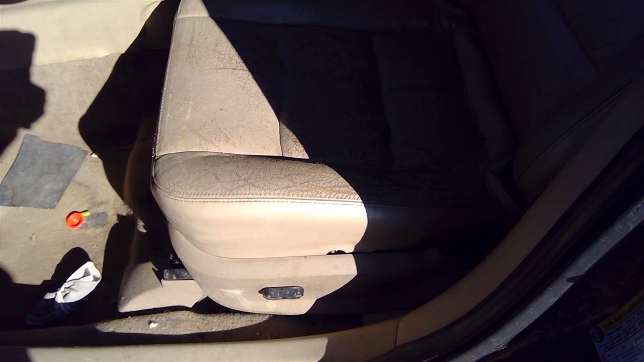 https://f005.backblazeb2.com/file/img-partshotlines-com/Inventory/SW52/Vehicle/20027_03.jpg