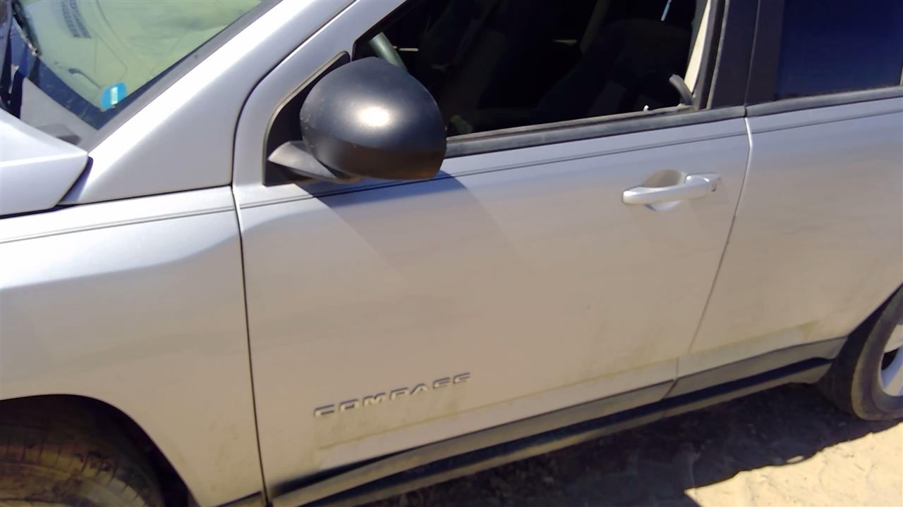 https://f005.backblazeb2.com/file/img-partshotlines-com/Inventory/SW52/Vehicle/20033_10.jpg