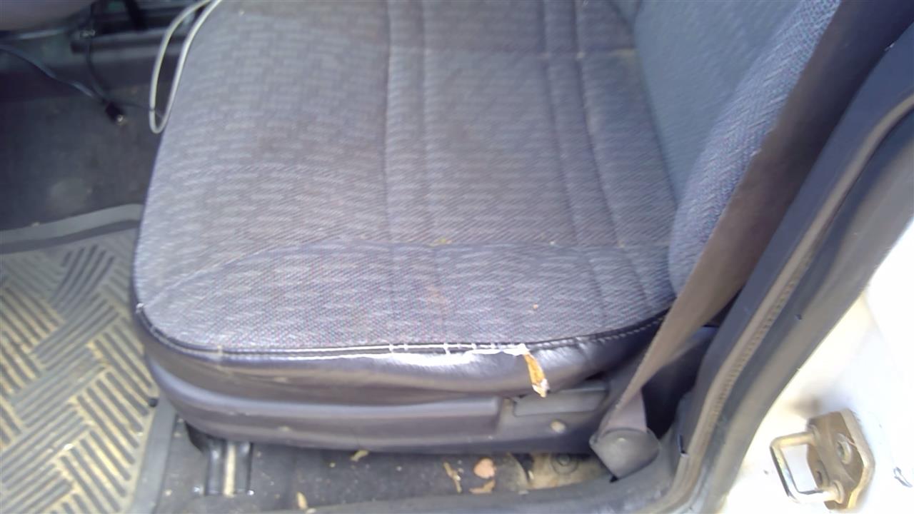 https://f005.backblazeb2.com/file/img-partshotlines-com/Inventory/SW52/Vehicle/20046_04.jpg