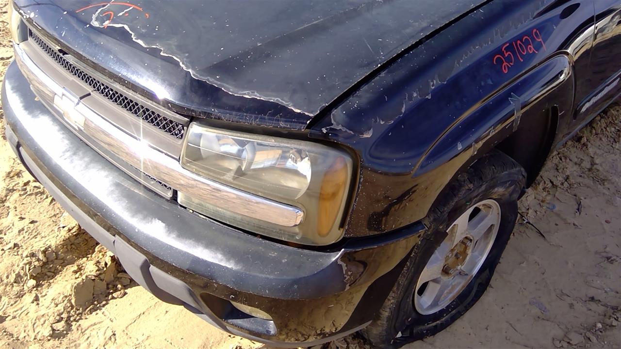 https://f005.backblazeb2.com/file/img-partshotlines-com/Inventory/SW52/Vehicle/20049_10.jpg