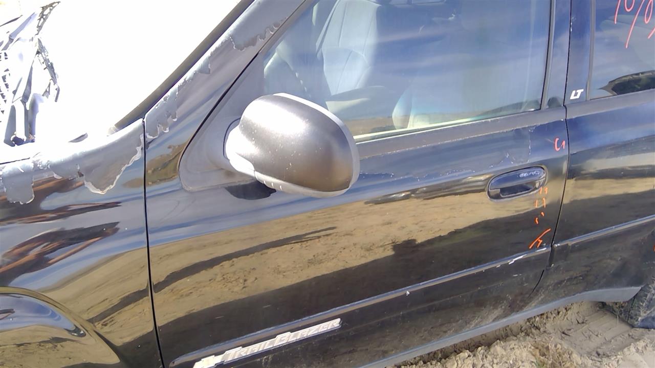 https://f005.backblazeb2.com/file/img-partshotlines-com/Inventory/SW52/Vehicle/20049_12.jpg