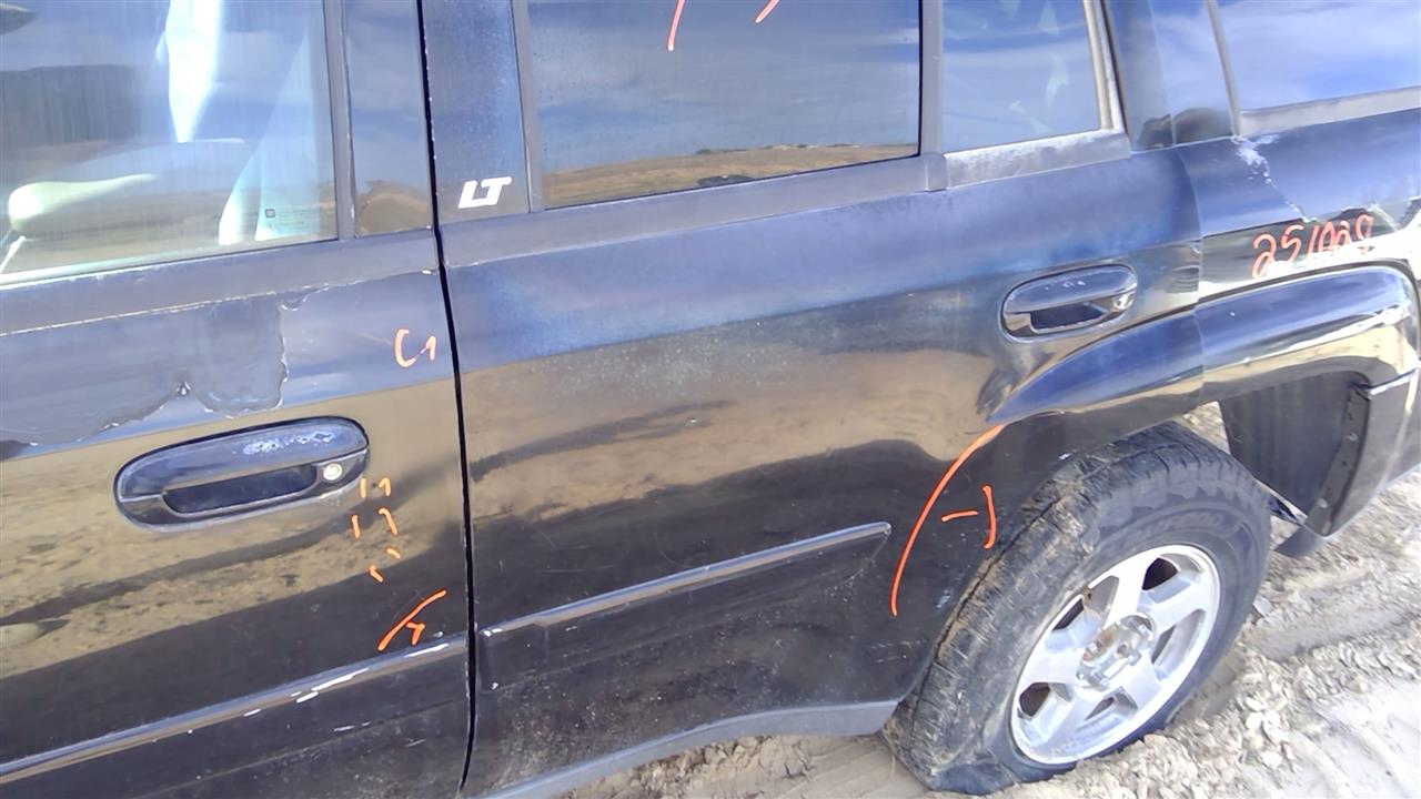 https://f005.backblazeb2.com/file/img-partshotlines-com/Inventory/SW52/Vehicle/20049_13.jpg