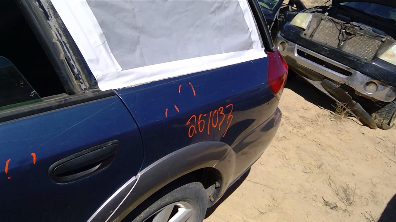 https://f005.backblazeb2.com/file/img-partshotlines-com/Inventory/SW52/Vehicle/20054_13.jpg