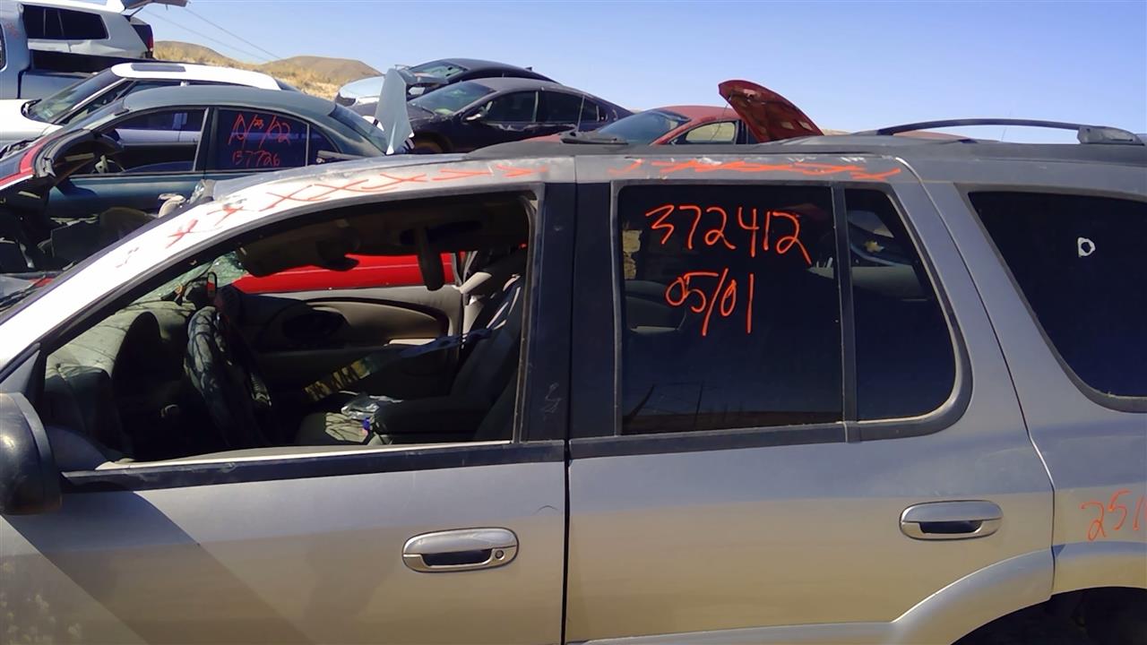 https://f005.backblazeb2.com/file/img-partshotlines-com/Inventory/SW52/Vehicle/20066_10.jpg