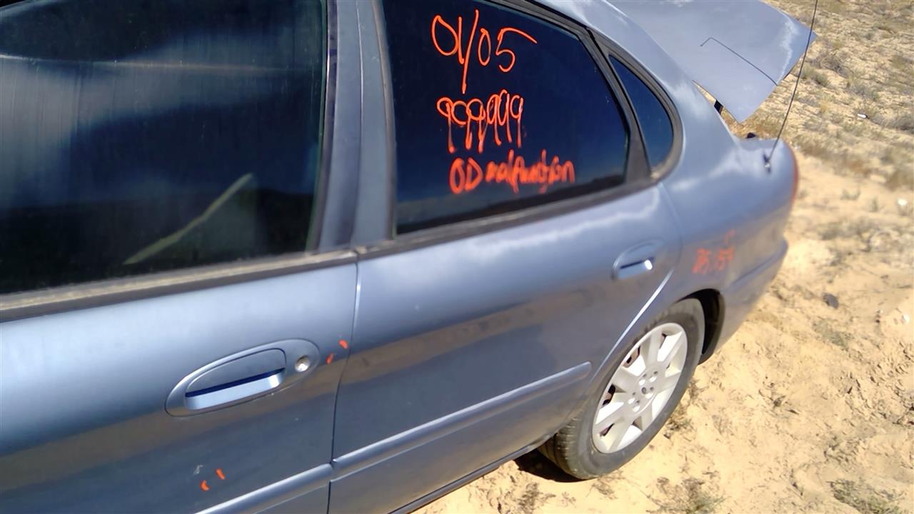 https://f005.backblazeb2.com/file/img-partshotlines-com/Inventory/SW52/Vehicle/20075_12.jpg