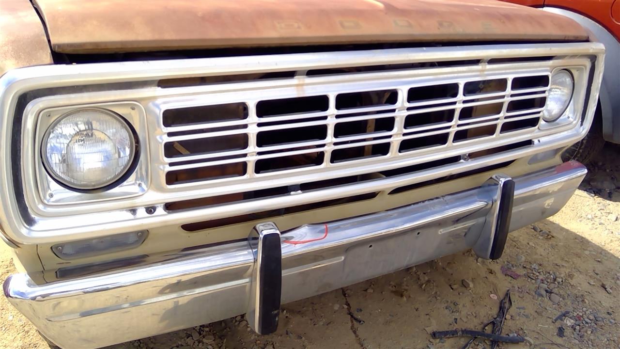 https://f005.backblazeb2.com/file/img-partshotlines-com/Inventory/SW52/Vehicle/20081_12.jpg