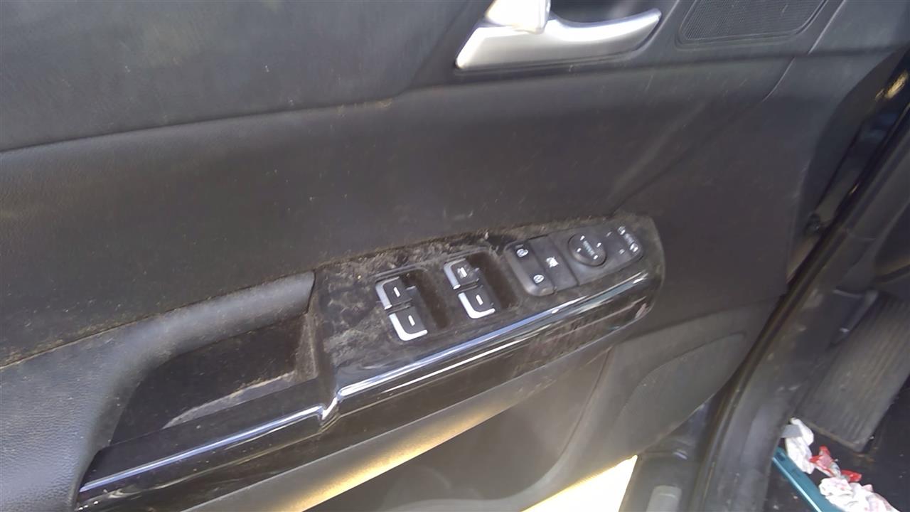 https://f005.backblazeb2.com/file/img-partshotlines-com/Inventory/SW52/Vehicle/20084_02.jpg