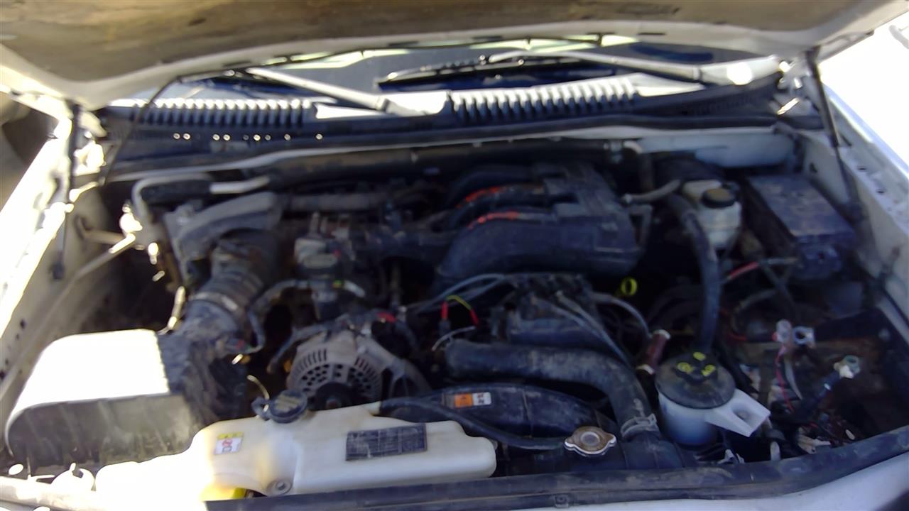 https://f005.backblazeb2.com/file/img-partshotlines-com/Inventory/SW52/Vehicle/20088_05.jpg