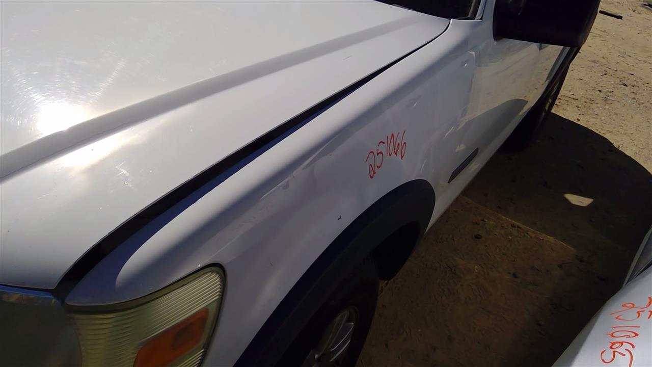https://f005.backblazeb2.com/file/img-partshotlines-com/Inventory/SW52/Vehicle/20088_09.jpg
