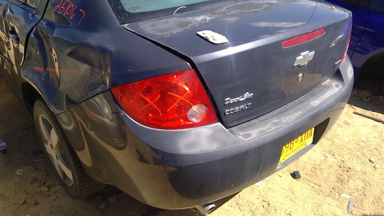 https://f005.backblazeb2.com/file/img-partshotlines-com/Inventory/SW52/Vehicle/20089_11.jpg