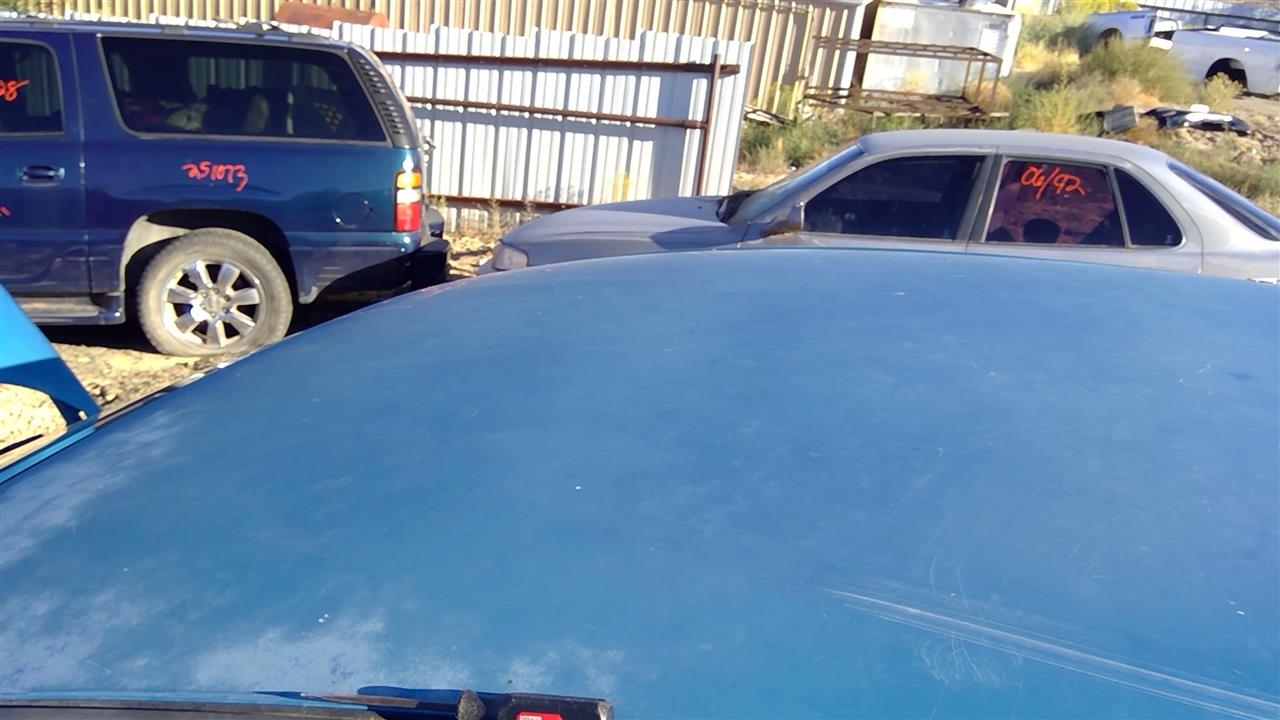 https://f005.backblazeb2.com/file/img-partshotlines-com/Inventory/SW52/Vehicle/20093_04.jpg