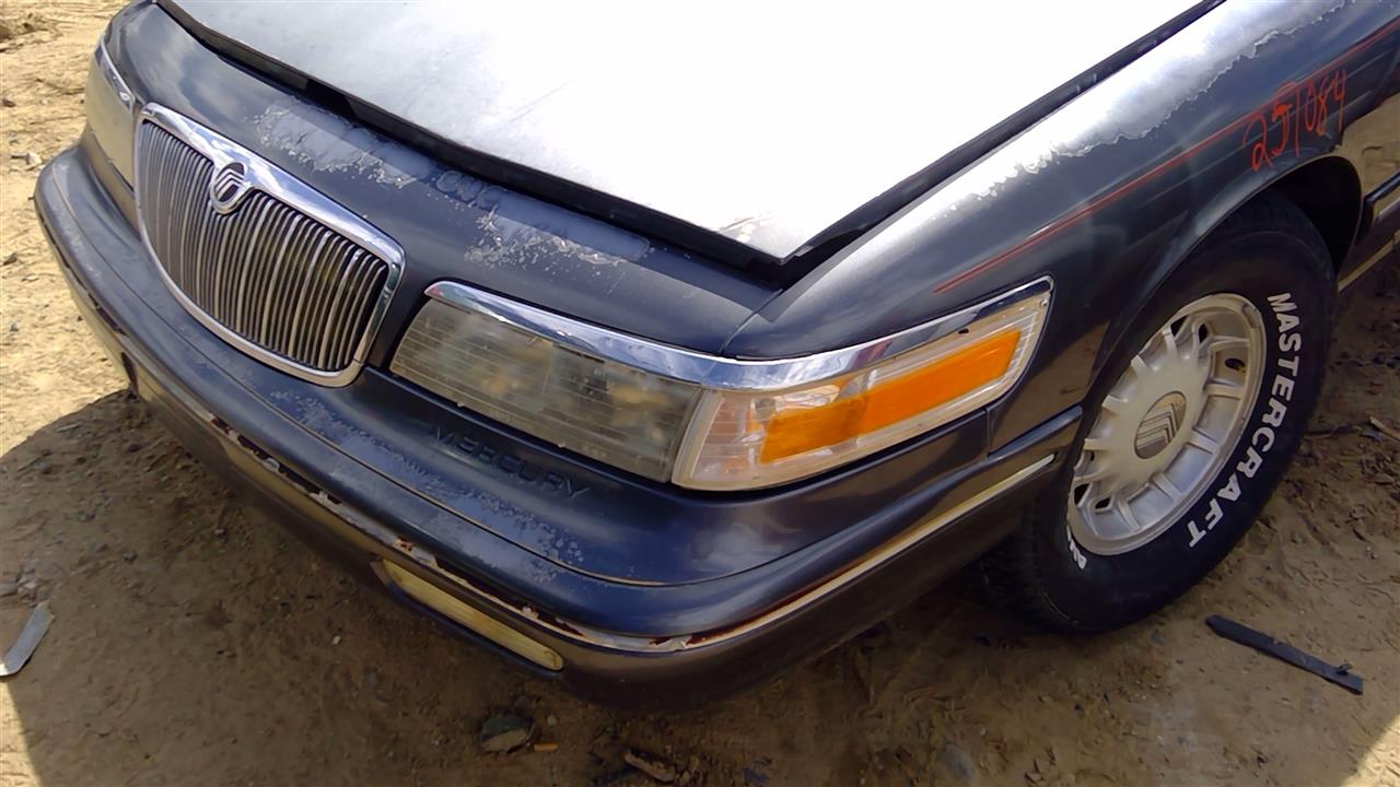 https://f005.backblazeb2.com/file/img-partshotlines-com/Inventory/SW52/Vehicle/20106_09.jpg