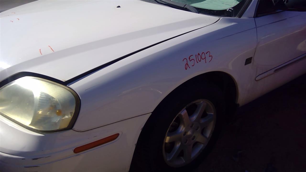 https://f005.backblazeb2.com/file/img-partshotlines-com/Inventory/SW52/Vehicle/20115_09.jpg