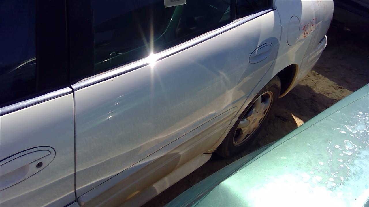 https://f005.backblazeb2.com/file/img-partshotlines-com/Inventory/SW52/Vehicle/20119_11.jpg