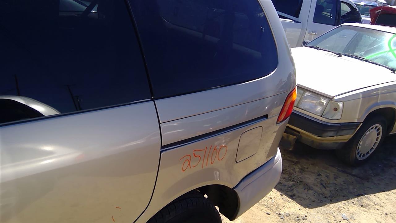 https://f005.backblazeb2.com/file/img-partshotlines-com/Inventory/SW52/Vehicle/20122_12.jpg