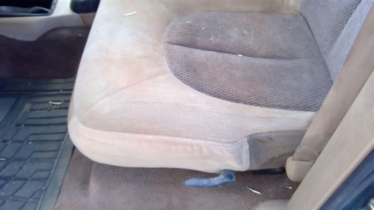 https://f005.backblazeb2.com/file/img-partshotlines-com/Inventory/SW52/Vehicle/20123_03.jpg