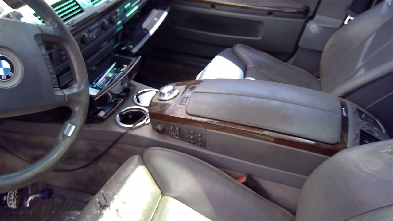 https://f005.backblazeb2.com/file/img-partshotlines-com/Inventory/SW52/Vehicle/20132_02.jpg
