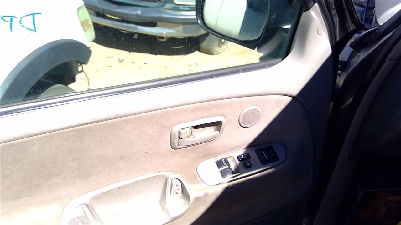 https://f005.backblazeb2.com/file/img-partshotlines-com/Inventory/SW52/Vehicle/20135_02.jpg