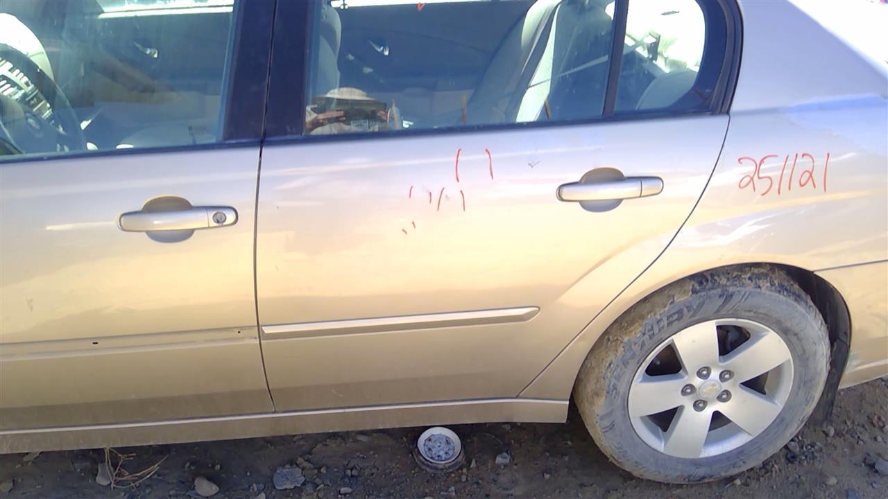 https://f005.backblazeb2.com/file/img-partshotlines-com/Inventory/SW52/Vehicle/20143_11.jpg