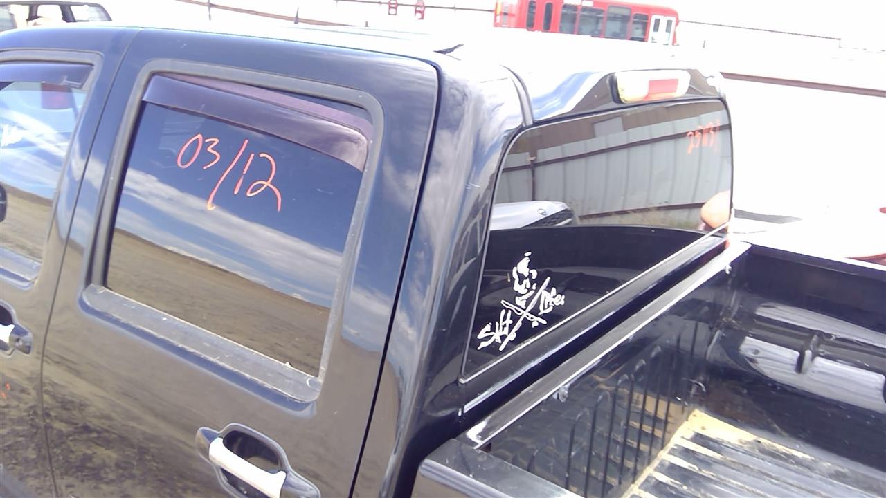 https://f005.backblazeb2.com/file/img-partshotlines-com/Inventory/SW52/Vehicle/20153_12.jpg