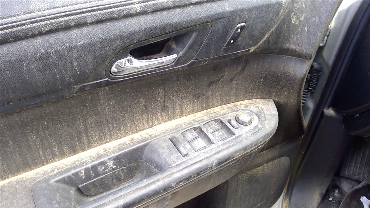 https://f005.backblazeb2.com/file/img-partshotlines-com/Inventory/SW52/Vehicle/20155_02.jpg