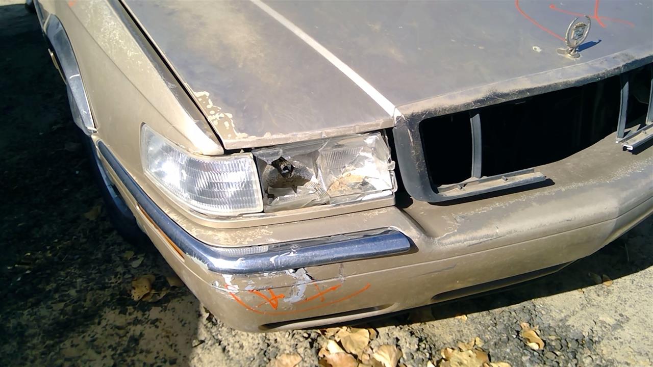 https://f005.backblazeb2.com/file/img-partshotlines-com/Inventory/SW52/Vehicle/20165_07.jpg