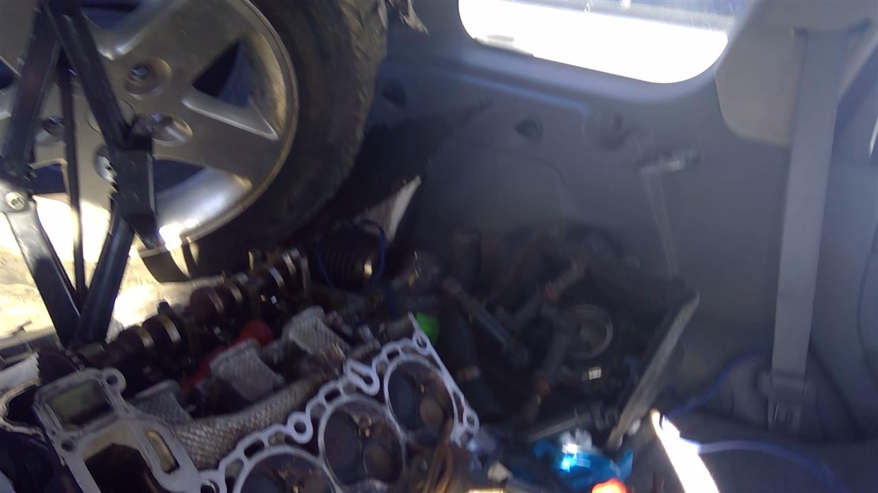 https://f005.backblazeb2.com/file/img-partshotlines-com/Inventory/SW52/Vehicle/20171_03.jpg