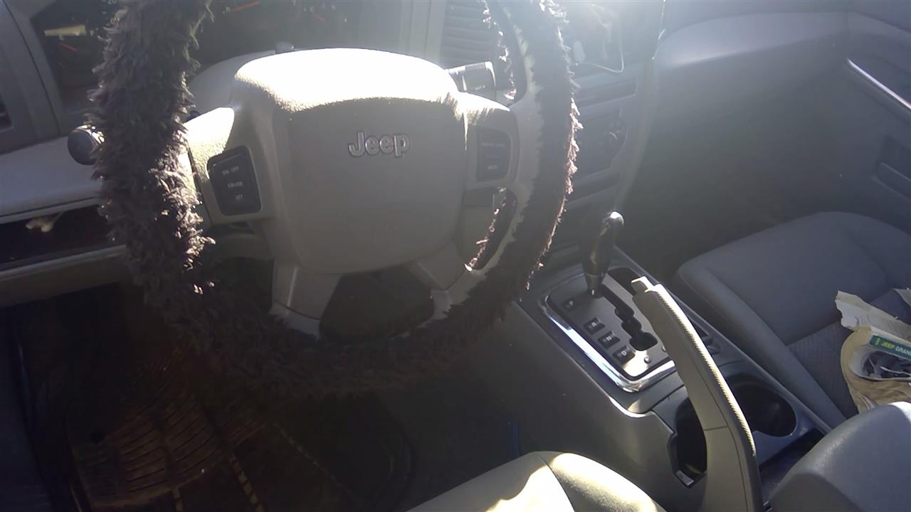 https://f005.backblazeb2.com/file/img-partshotlines-com/Inventory/SW52/Vehicle/20171_04.jpg
