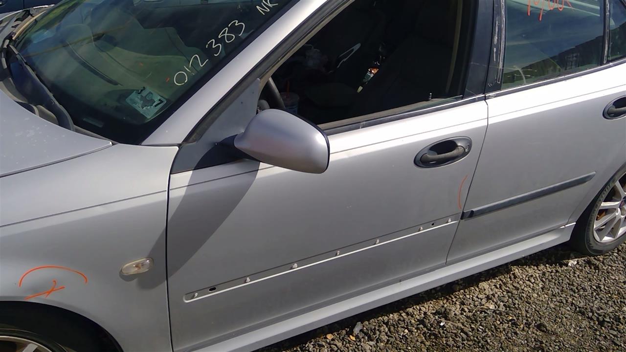 https://f005.backblazeb2.com/file/img-partshotlines-com/Inventory/SW52/Vehicle/20172_10.jpg