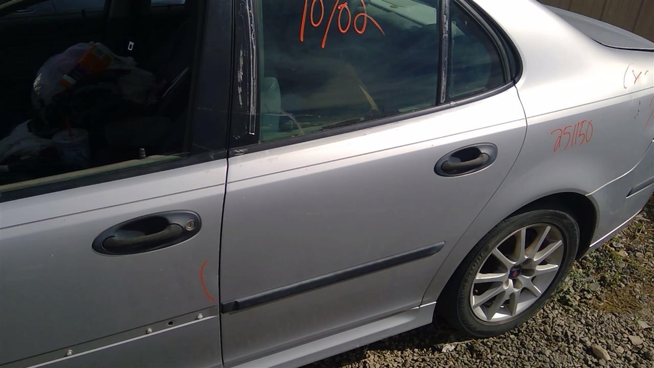 https://f005.backblazeb2.com/file/img-partshotlines-com/Inventory/SW52/Vehicle/20172_11.jpg