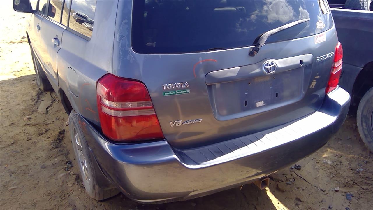 https://f005.backblazeb2.com/file/img-partshotlines-com/Inventory/SW52/Vehicle/20175_12.jpg