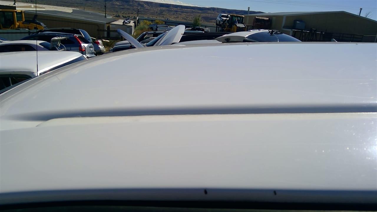https://f005.backblazeb2.com/file/img-partshotlines-com/Inventory/SW52/Vehicle/20176_04.jpg