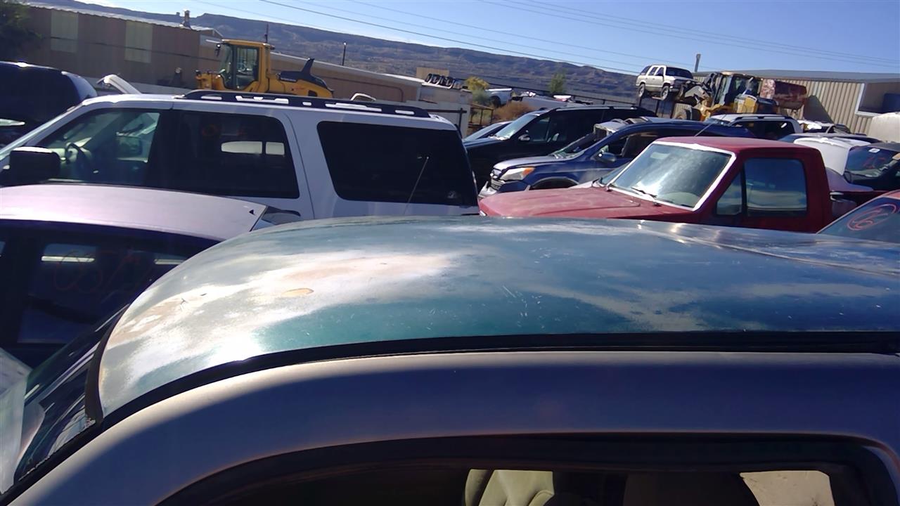 https://f005.backblazeb2.com/file/img-partshotlines-com/Inventory/SW52/Vehicle/20187_04.jpg