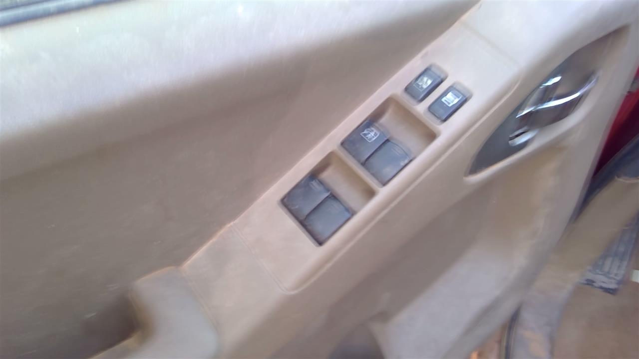 https://f005.backblazeb2.com/file/img-partshotlines-com/Inventory/SW52/Vehicle/20189_02.jpg
