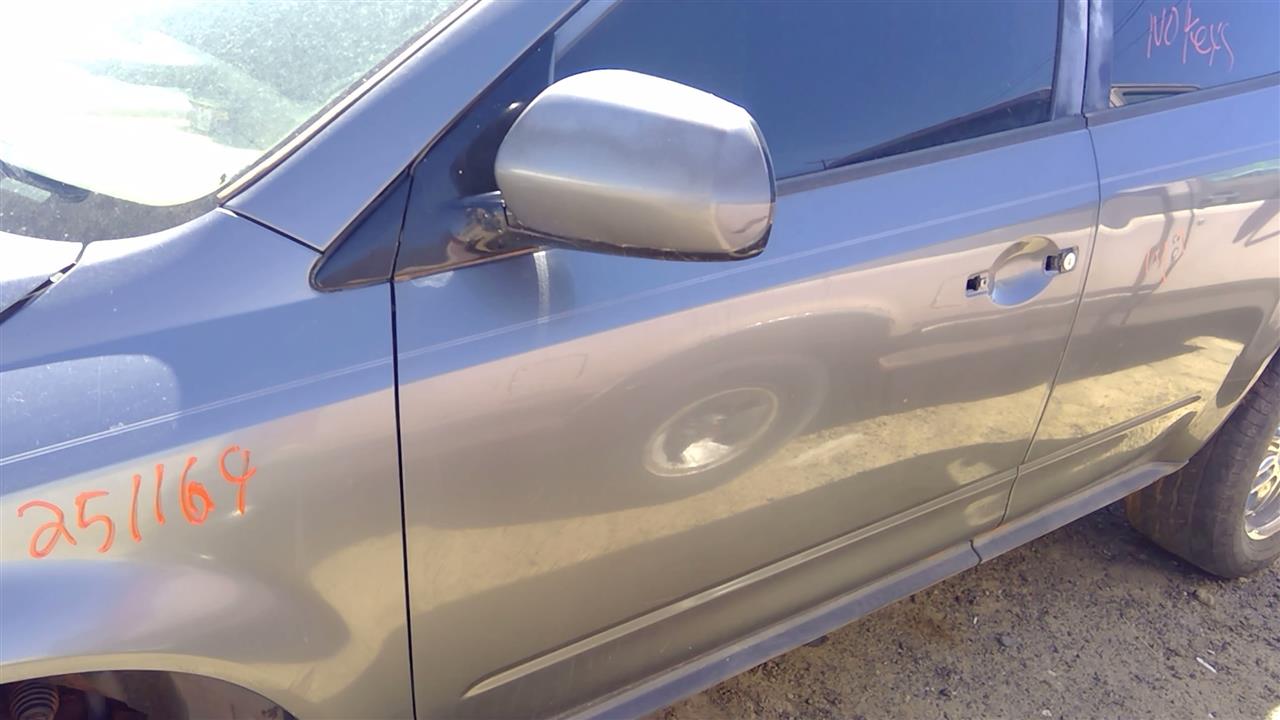 https://f005.backblazeb2.com/file/img-partshotlines-com/Inventory/SW52/Vehicle/20192_09.jpg