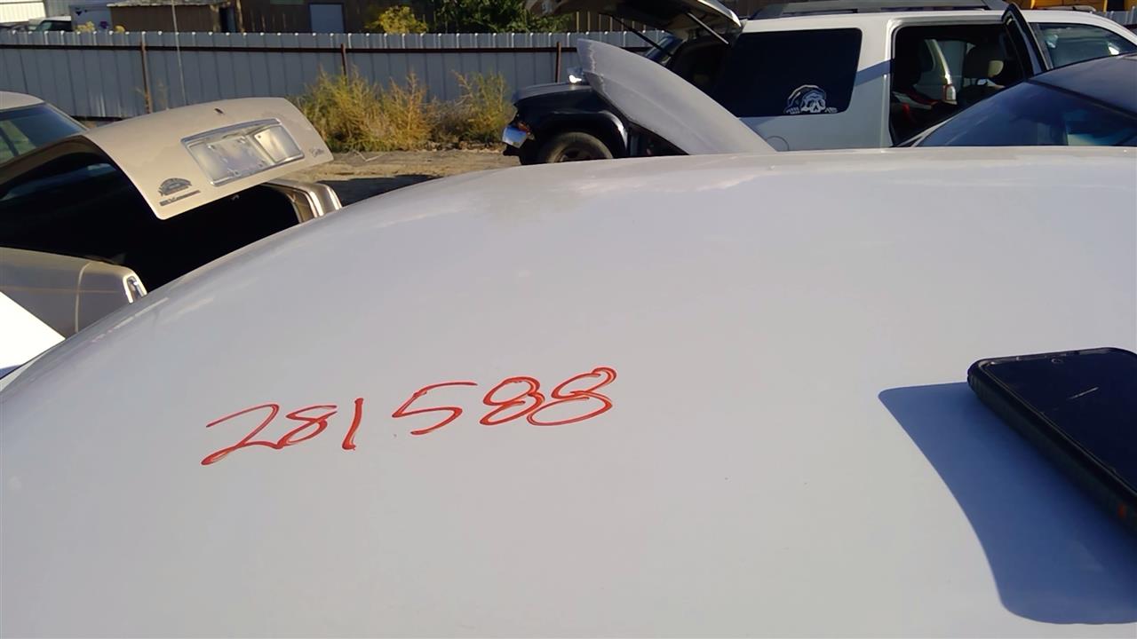 https://f005.backblazeb2.com/file/img-partshotlines-com/Inventory/SW52/Vehicle/20199_04.jpg