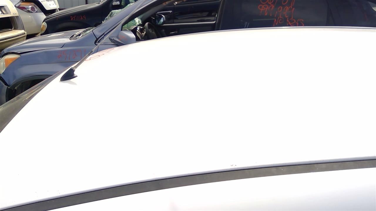 https://f005.backblazeb2.com/file/img-partshotlines-com/Inventory/SW52/Vehicle/20205_04.jpg