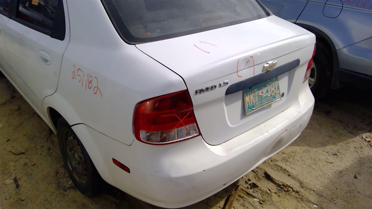 https://f005.backblazeb2.com/file/img-partshotlines-com/Inventory/SW52/Vehicle/20205_13.jpg