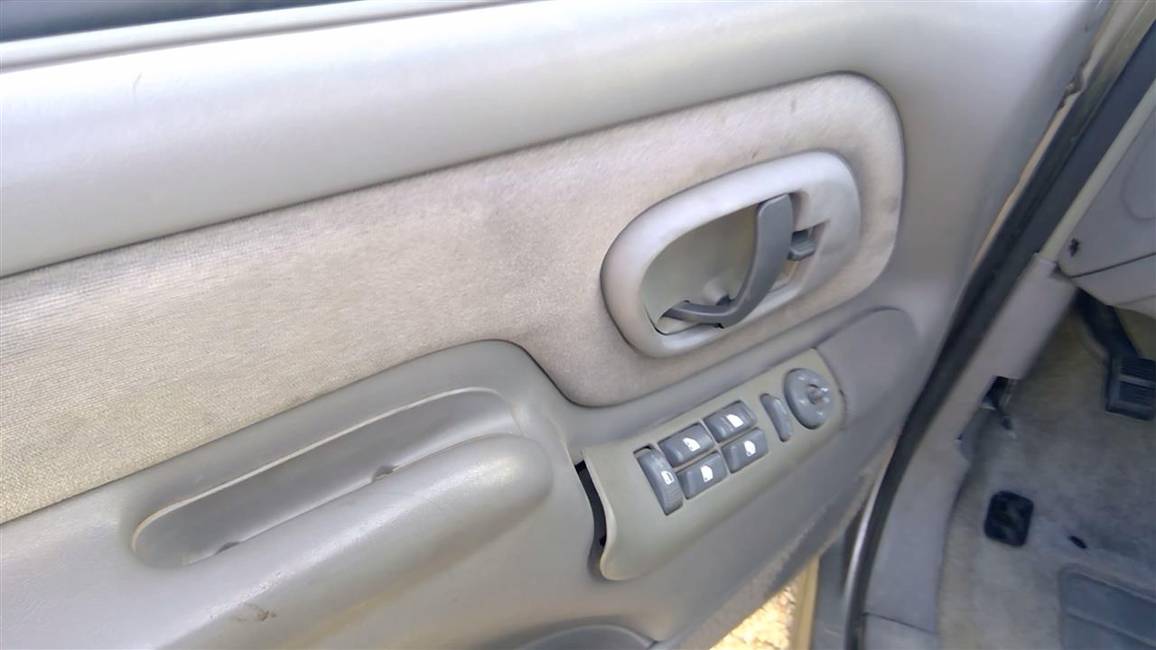 https://f005.backblazeb2.com/file/img-partshotlines-com/Inventory/SW52/Vehicle/20211_03.jpg
