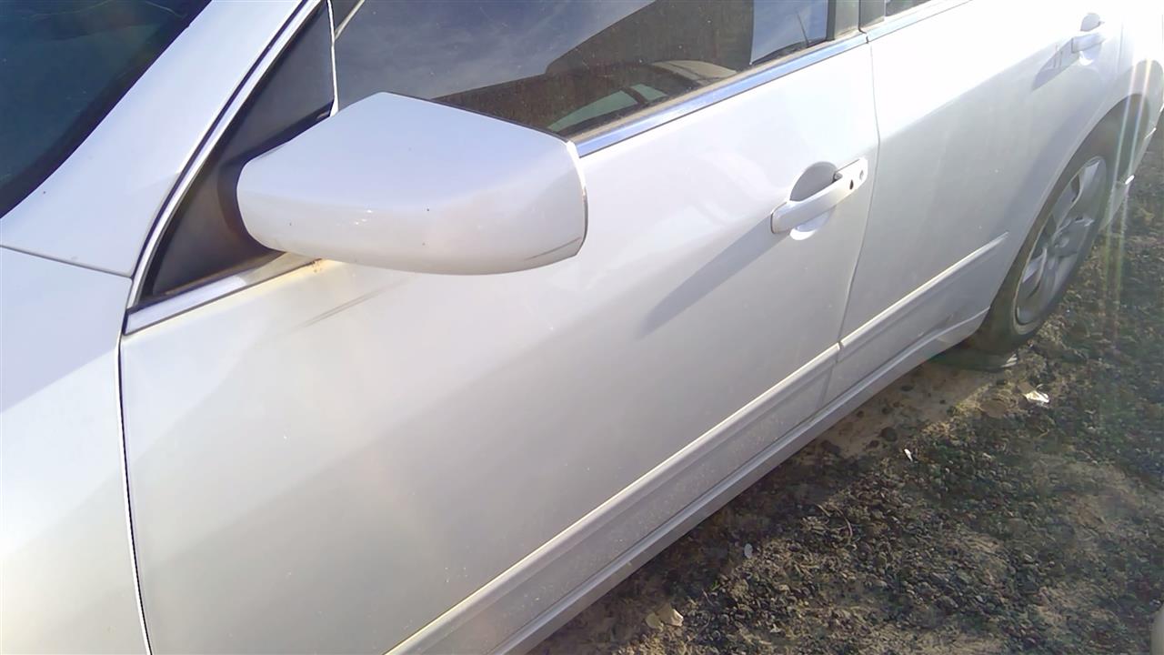 https://f005.backblazeb2.com/file/img-partshotlines-com/Inventory/SW52/Vehicle/20214_10.jpg