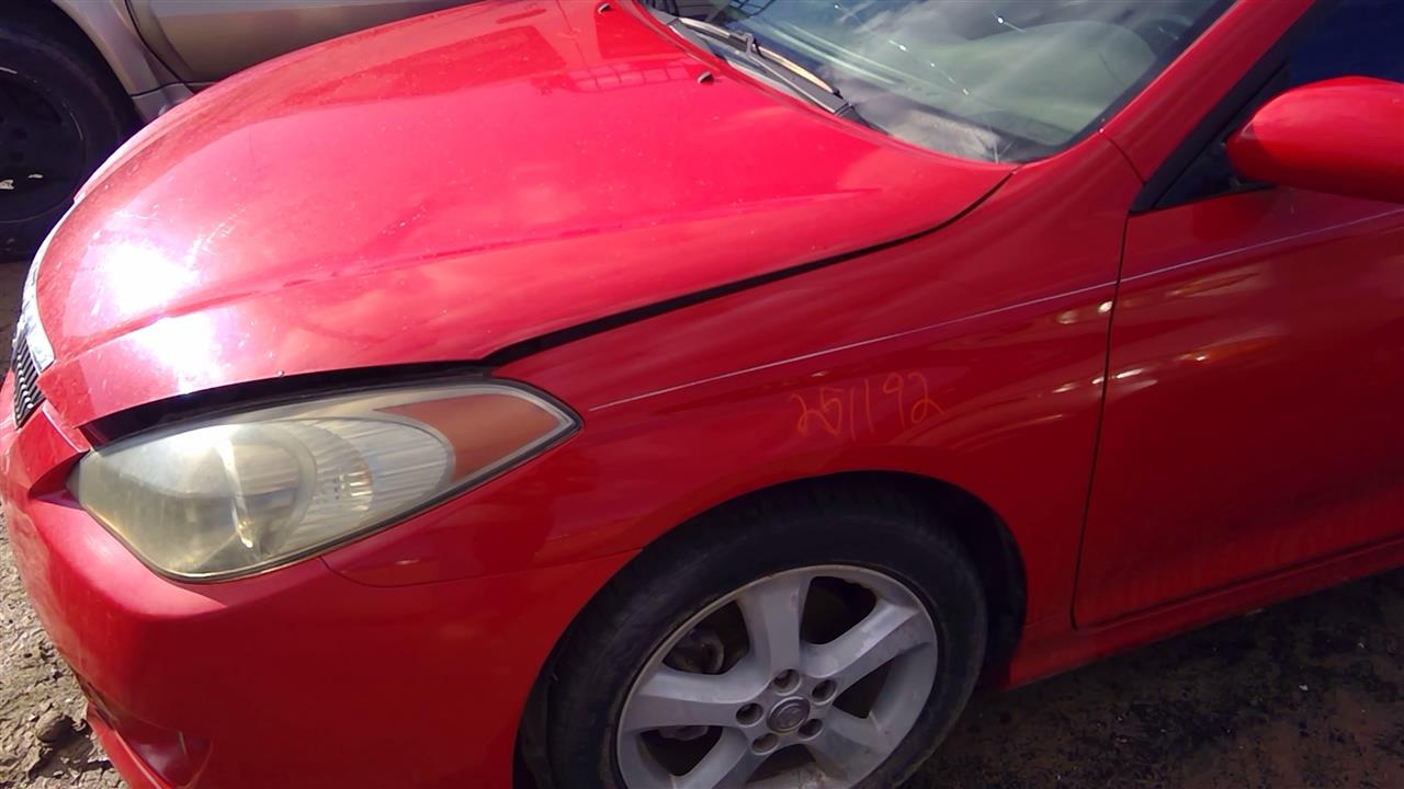 https://f005.backblazeb2.com/file/img-partshotlines-com/Inventory/SW52/Vehicle/20215_09.jpg